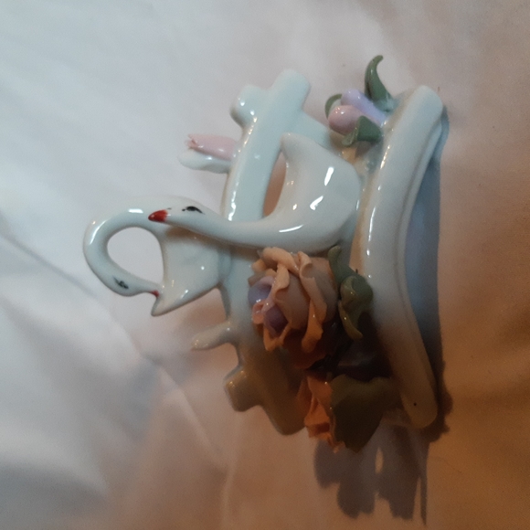 Swans on Bridge and Fence with Flowers Pastel Colors - Picture 5 of 13